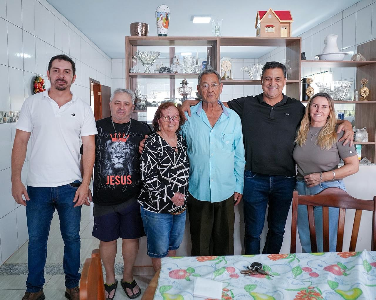 Também fizemos uma visita especial à família do amigo Ricardo Oliveira, onde fomos recebidos com muito carinho! 

Agradeço de coração ❤️ pela hospitalidade de todos. Um abraço do Cambão! 🙏
.
.
#WildeCambão #DeputadoEstadual #Visita #IpameriGoiás