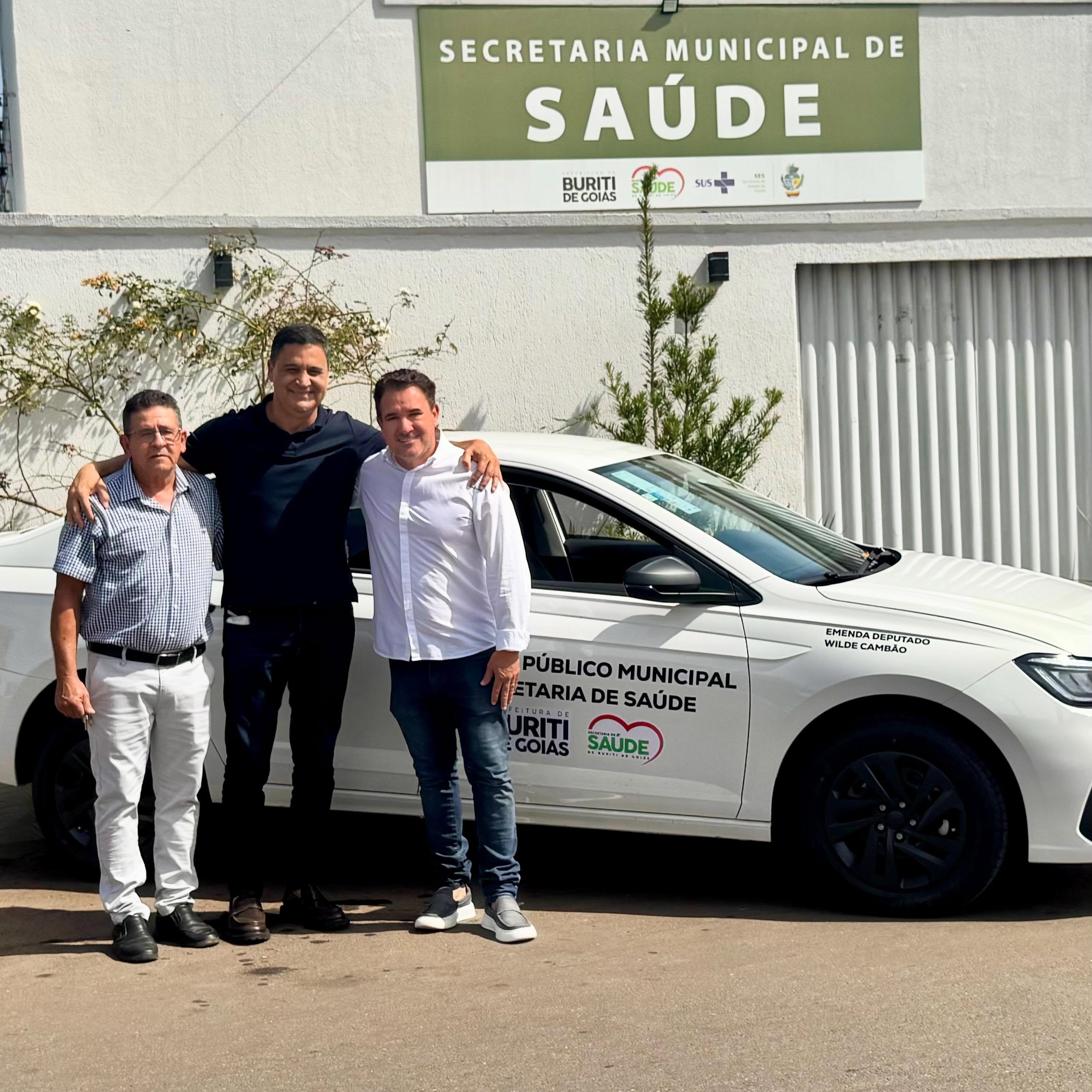👉🏽 Trabalho que gera resultados! ✅

Neste sábado, 30/05, entreguei um novo veículo 🚗 zero quilômetro à Prefeitura de Buriti de Goiás. O automóvel, viabilizado por meio de emenda parlamentar de minha autoria, vai fortalecer a frota municipal e garantir mais agilidade e eficiência nos atendimentos à população. 

A destinação atende a um pedido da prefeita e amiga, Átila Rubia de Deus @draatiladedeus. Seguimos juntos com Buriti! 👍🏽
.
.
#WildeCambão #DeputadoEstadual #EmendaParlamentar #Entrega #BuritideGoiás