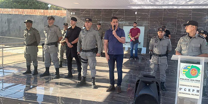 Solenidade Matinal no 10° Batalhão da Polícia Militar do Estado de Goiás