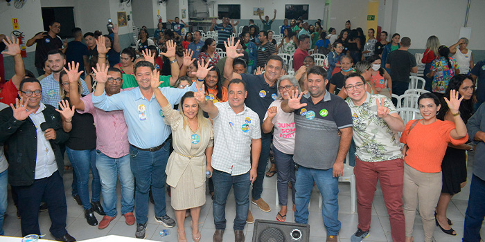 Reunião com lideranças políticas e empresariais de Novo Gama