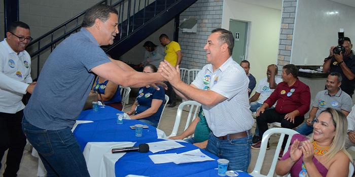 Reunião com professores de Novo Gama